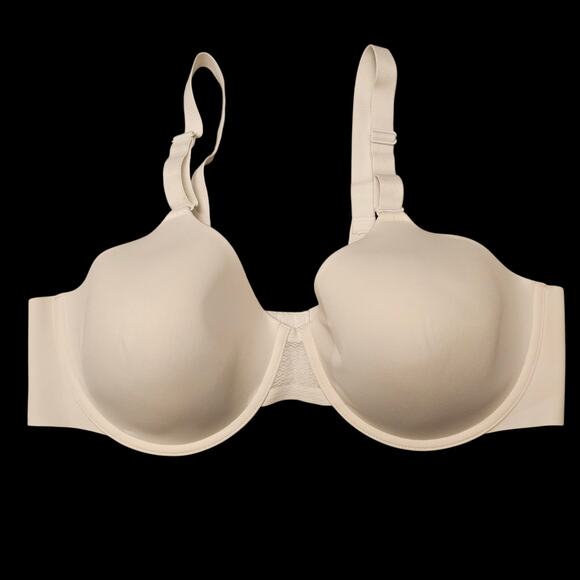 BALI Ultimate Smoothing‎ Lightweight T-shirt Bra 42C Comfortable NWT - Picture 1 of 6